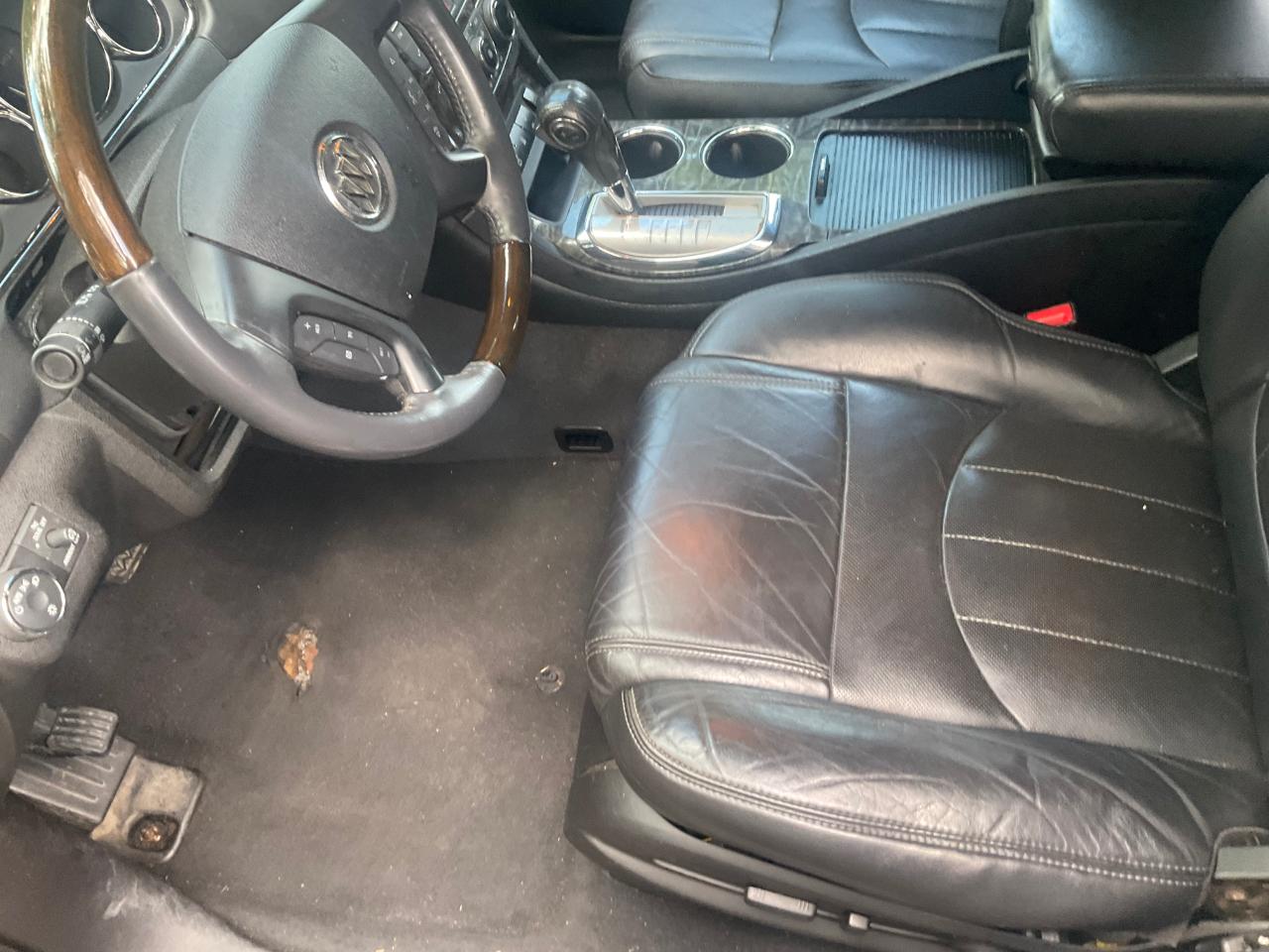 Buick Enclave FWD 4dr Leather 2014
