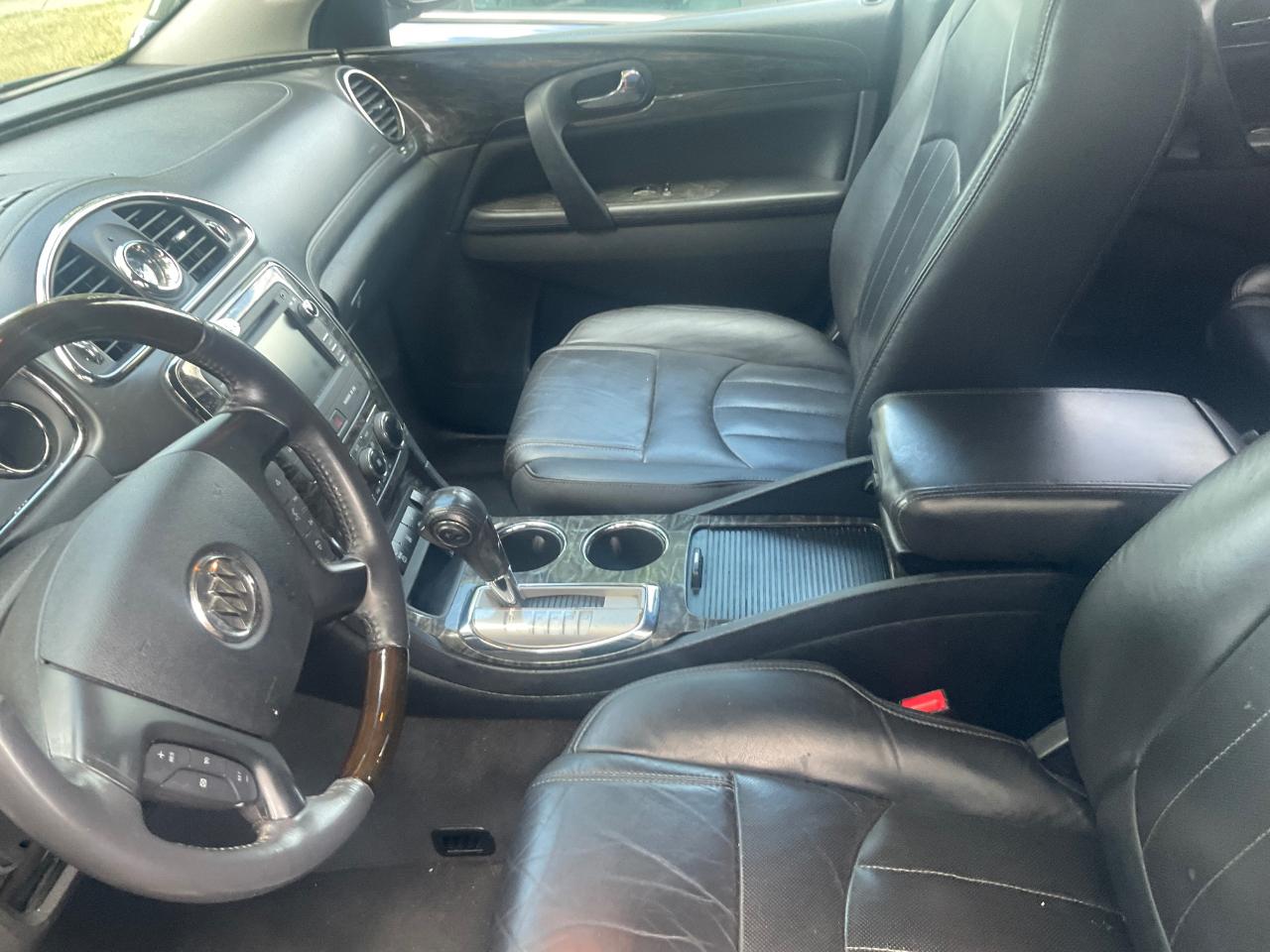 Buick Enclave FWD 4dr Leather 2014