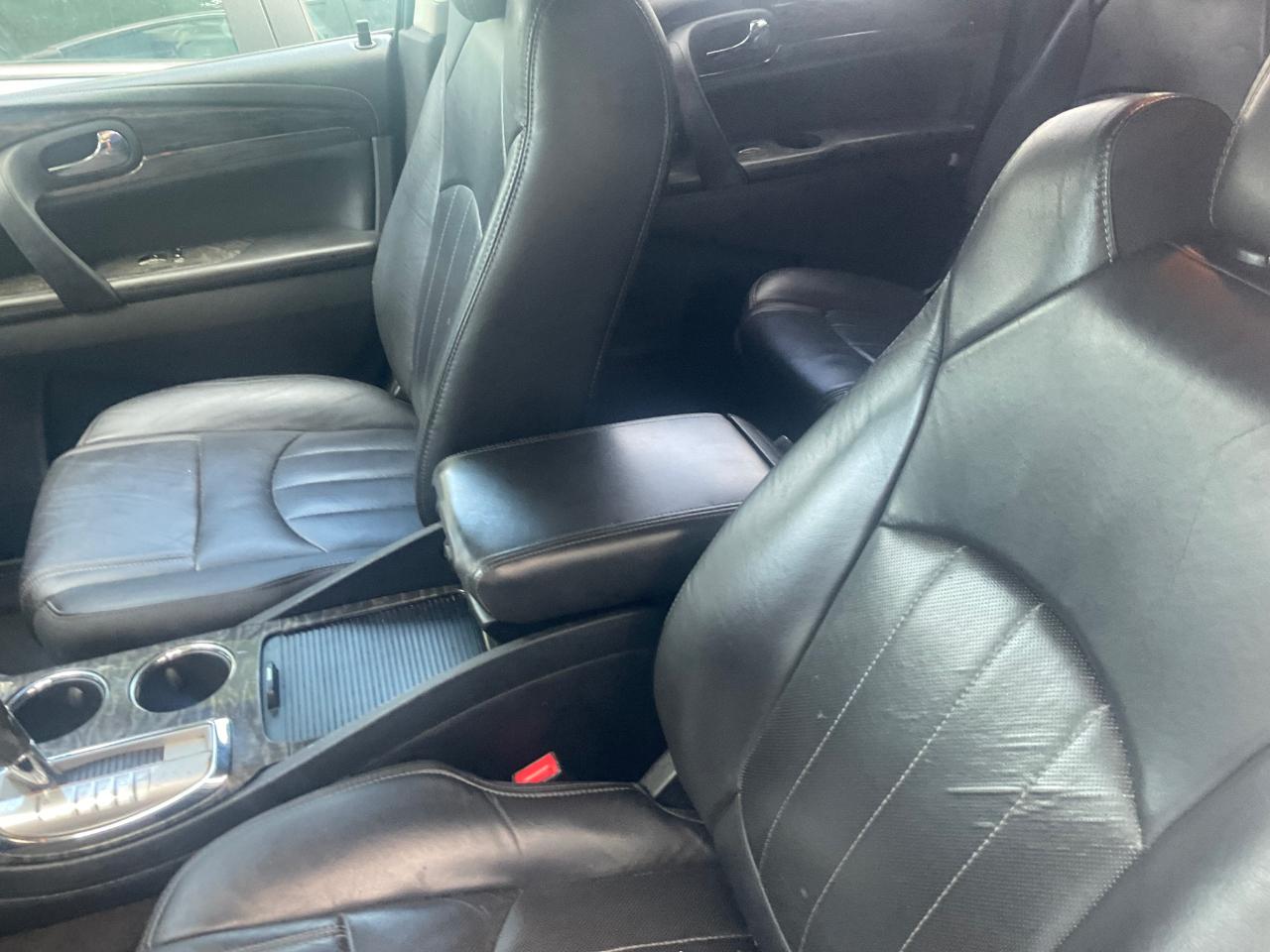 Buick Enclave FWD 4dr Leather 2014