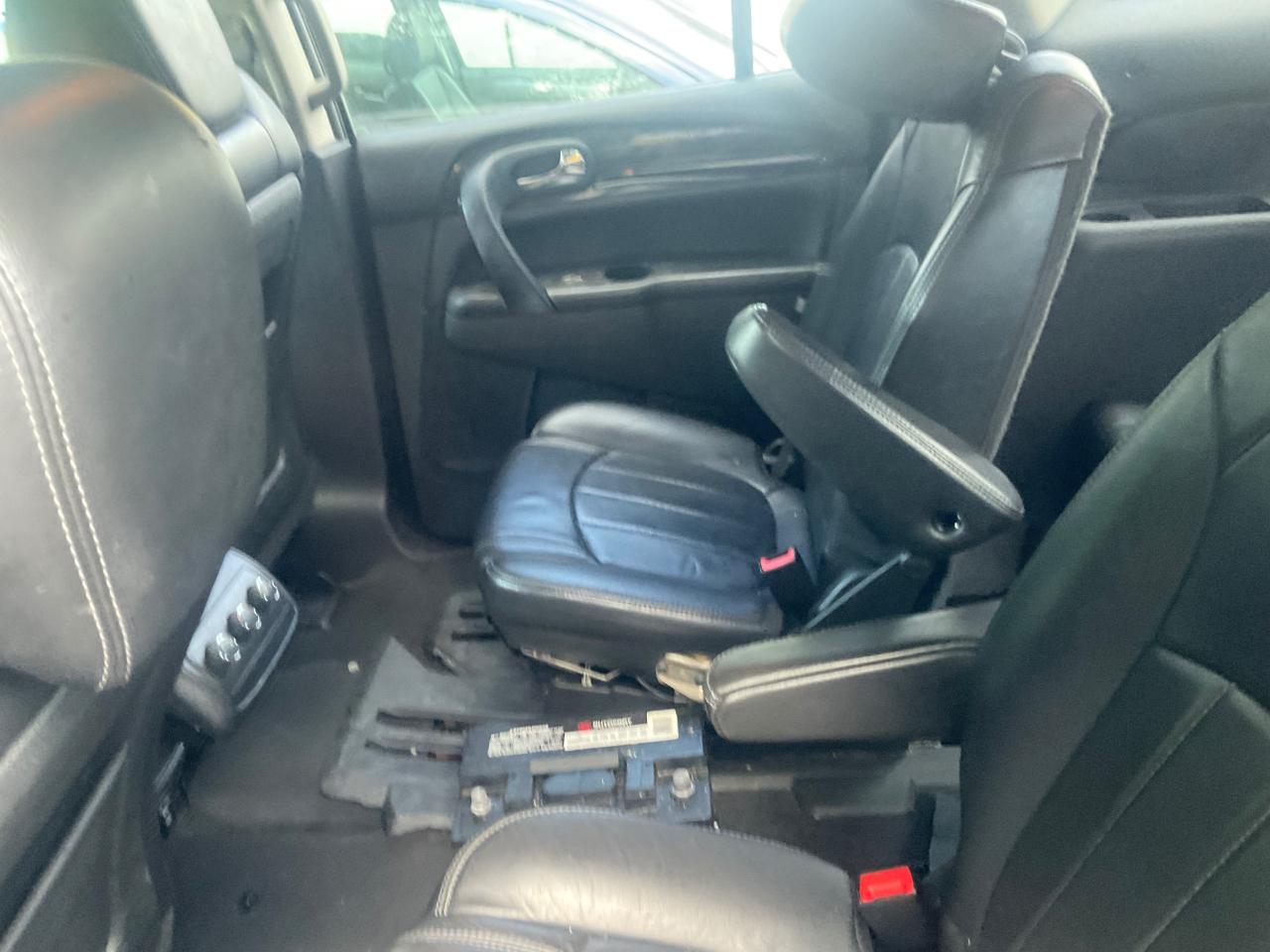 Buick Enclave FWD 4dr Leather 2014