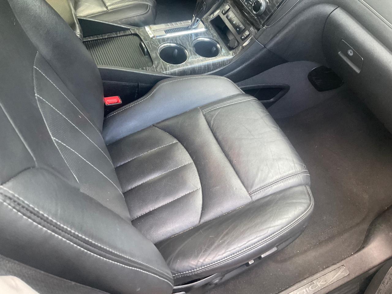 Buick Enclave FWD 4dr Leather 2014