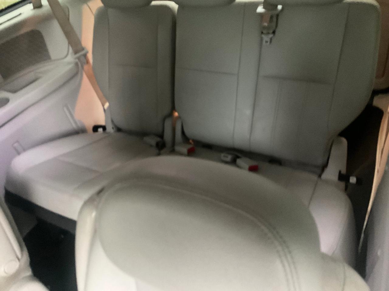 Chrysler Town & Country 4dr Wgn Touring Plus 2010