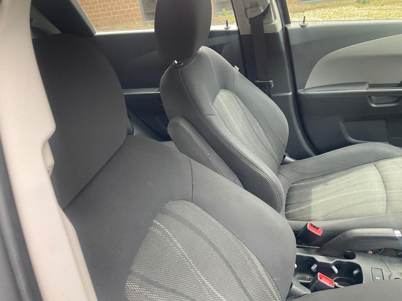 Chevrolet Sonic 5dr HB Auto LT 2016