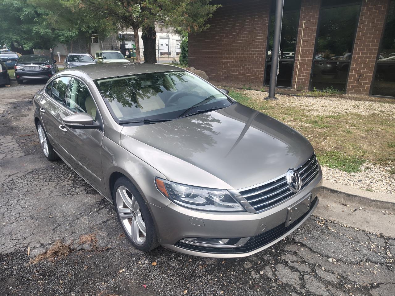 Volkswagen CC 4dr Sdn Sport Plus PZEV 2013