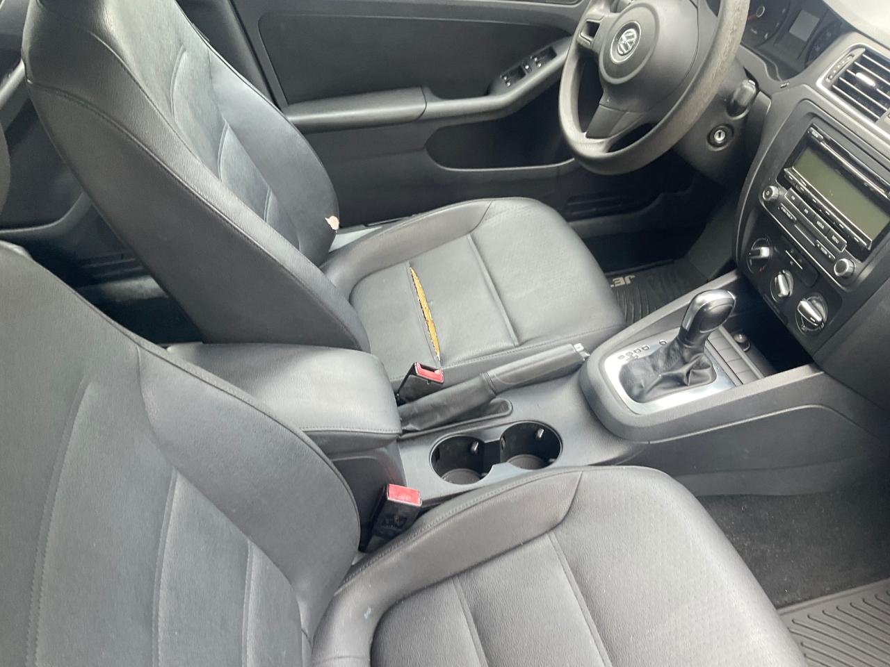 Volkswagen Jetta Sedan 4dr Auto SE 2011