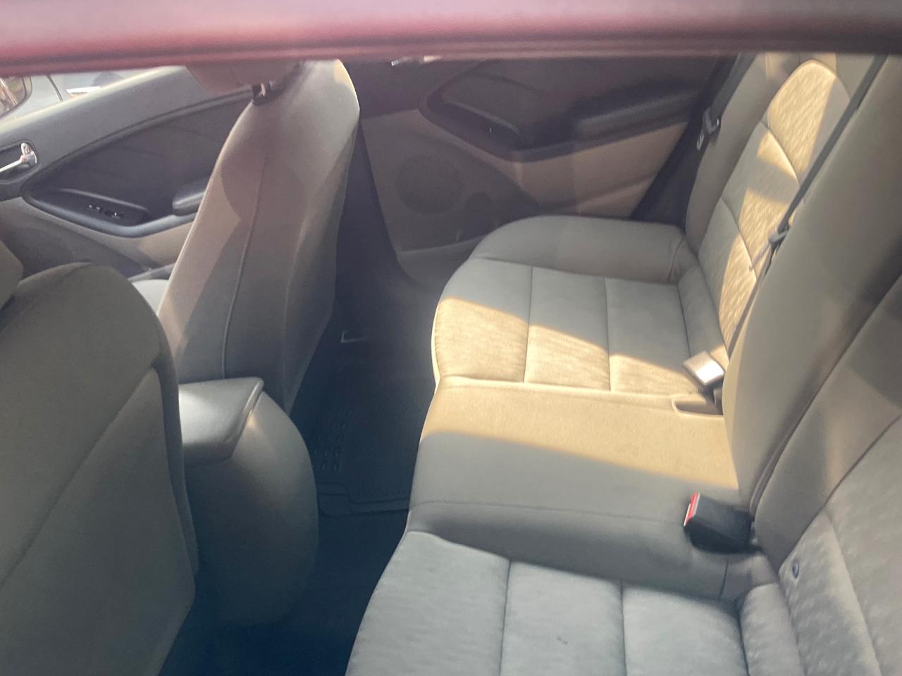 Kia Forte 4dr Sdn Auto LX 2016