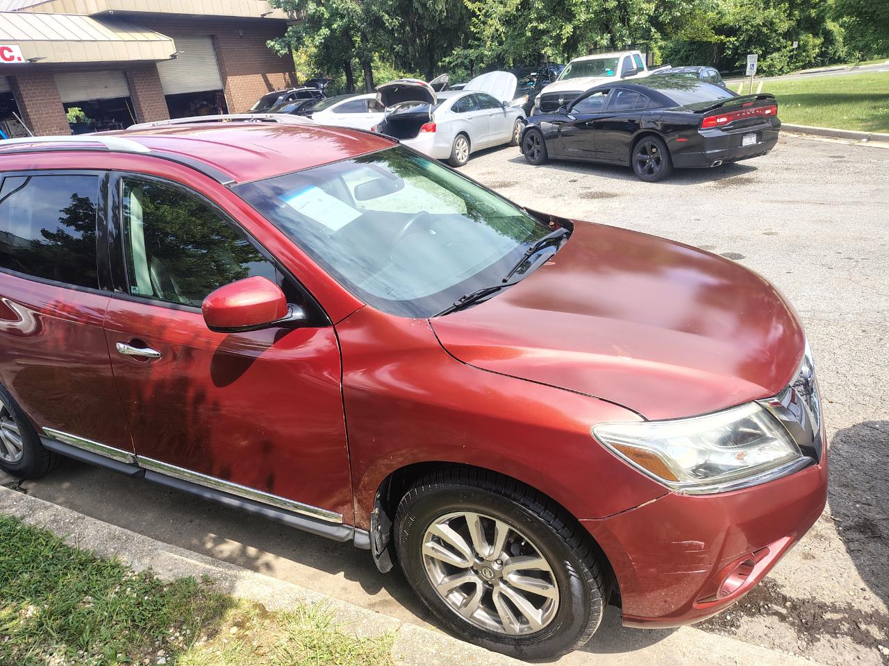 Nissan Pathfinder 4WD 4dr SL 2014
