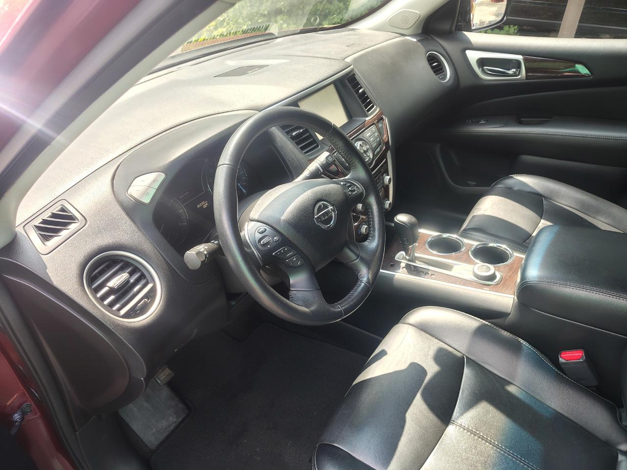 Nissan Pathfinder 4WD 4dr SL 2014