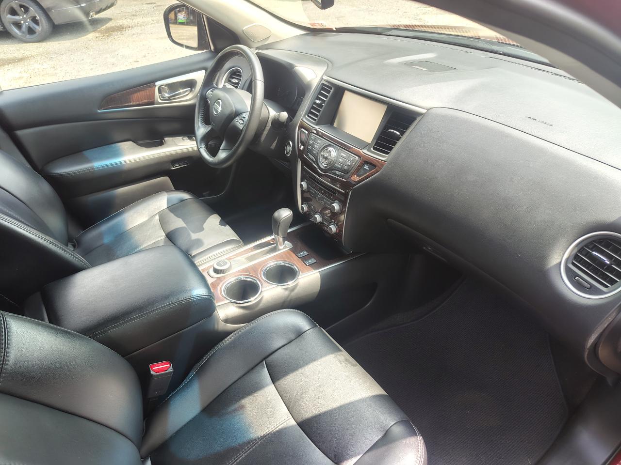Nissan Pathfinder 4WD 4dr SL 2014