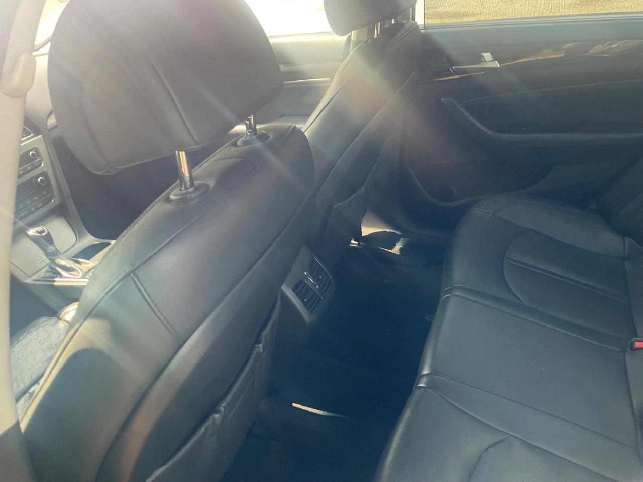 Hyundai Sonata 4dr Sdn 2.4L Limited PZEV 2015