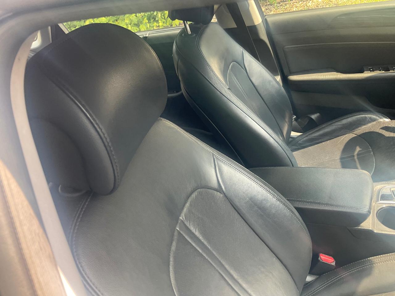 Hyundai Sonata 4dr Sdn 2.4L Limited PZEV 2015