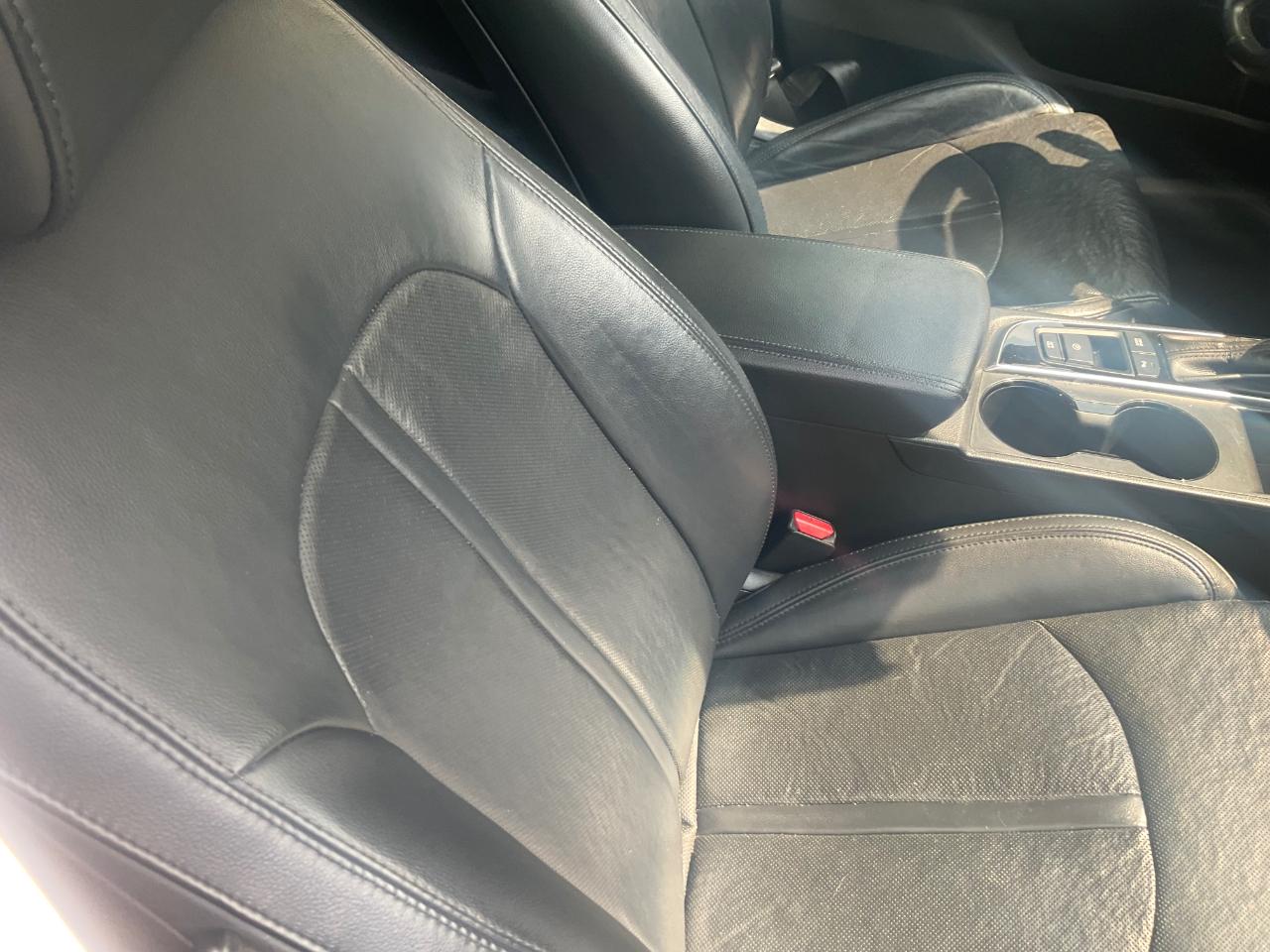 Hyundai Sonata 4dr Sdn 2.4L Limited PZEV 2015
