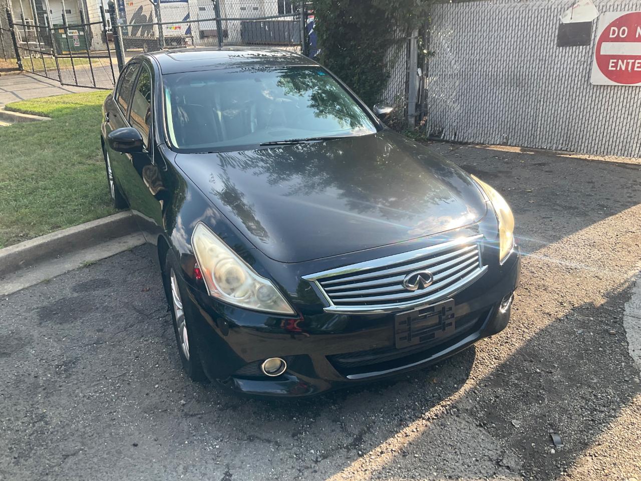 Infiniti G37 Sedan 4dr x AWD 2013