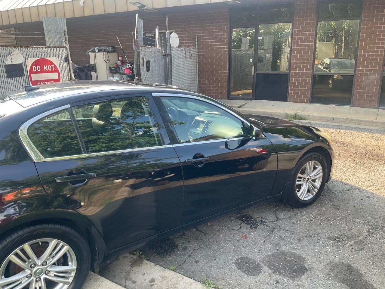 Infiniti G37 Sedan 4dr x AWD 2013