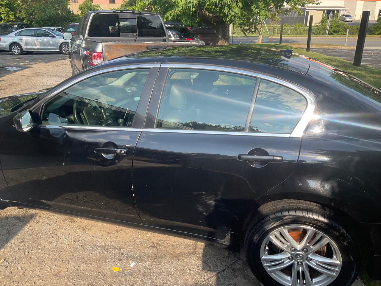 Infiniti G37 Sedan 4dr x AWD 2013