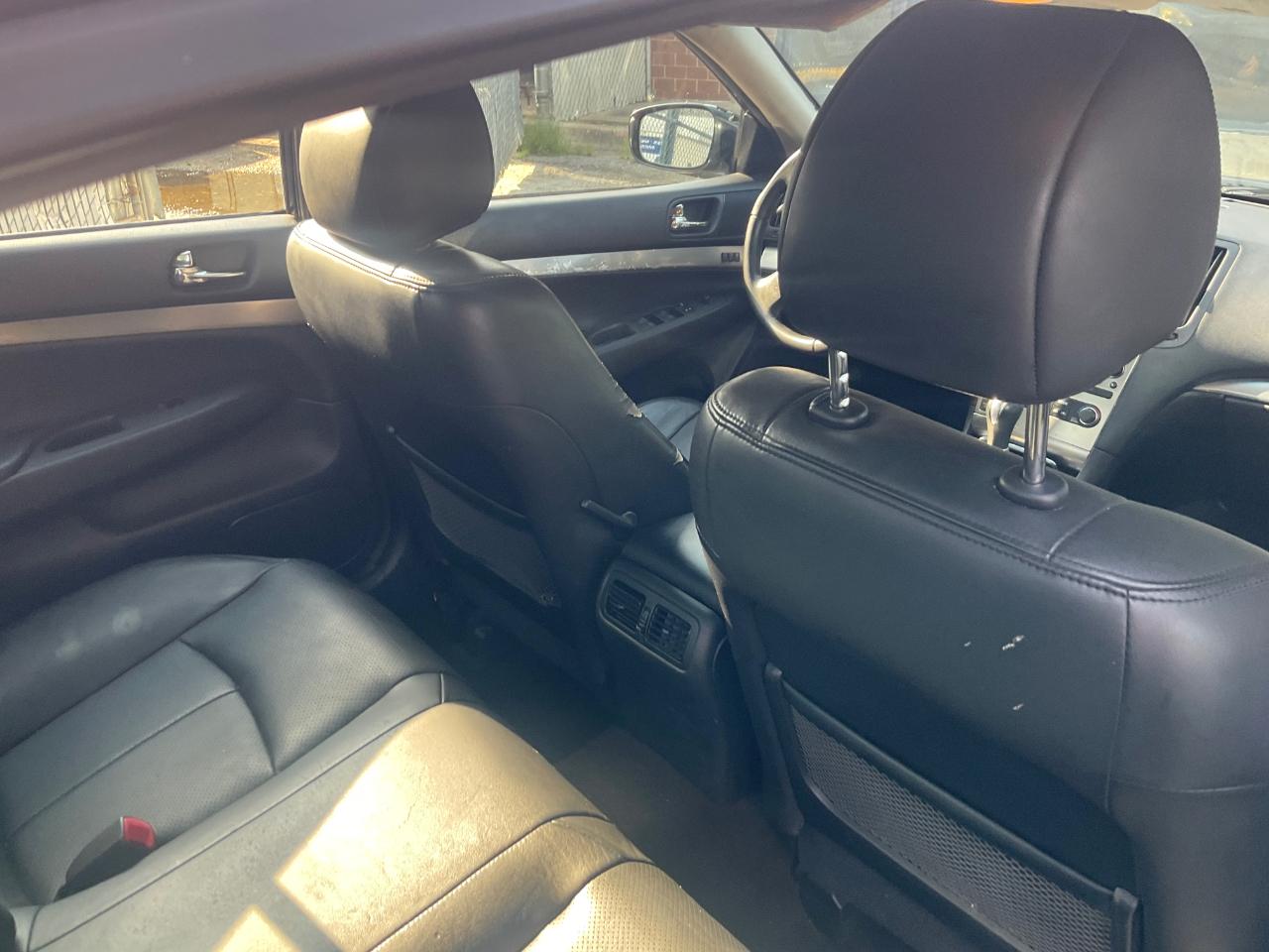 Infiniti G37 Sedan 4dr x AWD 2013