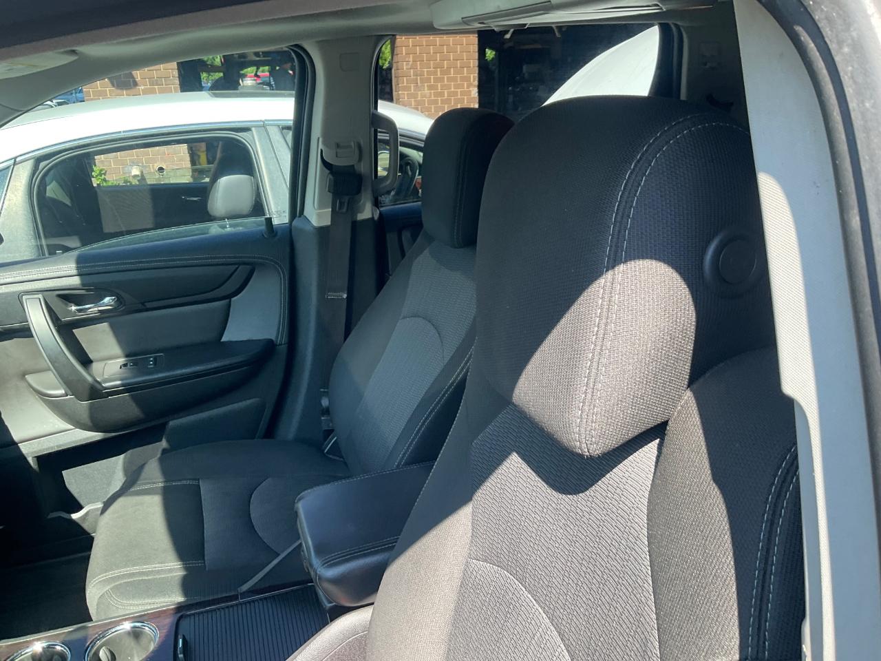 Chevrolet Traverse AWD 4dr LT w/1LT 2017