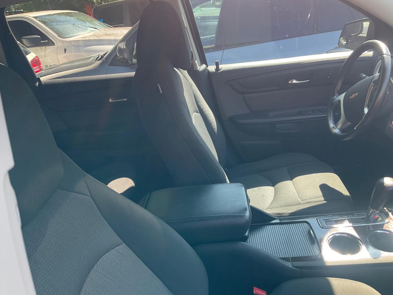 Chevrolet Traverse AWD 4dr LT w/1LT 2017