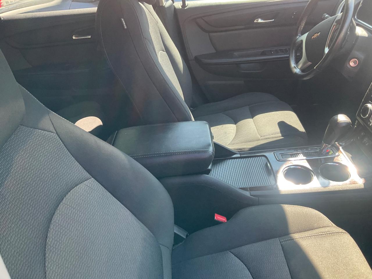 Chevrolet Traverse AWD 4dr LT w/1LT 2017