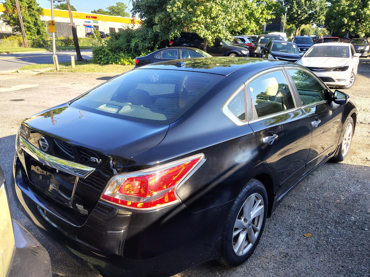 Nissan Altima 4dr Sdn I4 2.5 SV 2015