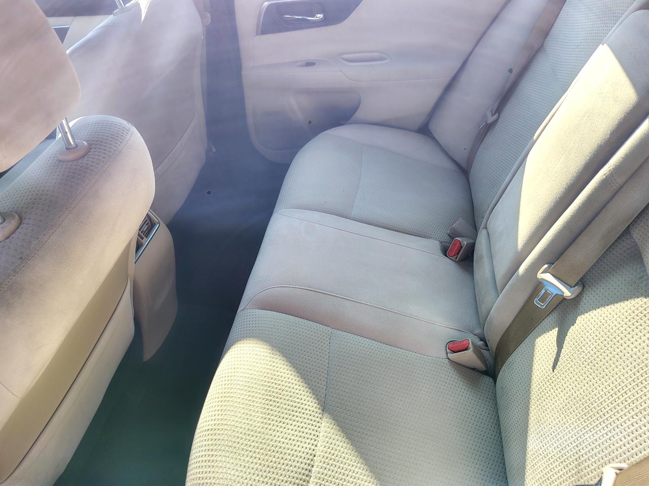 Nissan Altima 4dr Sdn I4 2.5 SV 2015