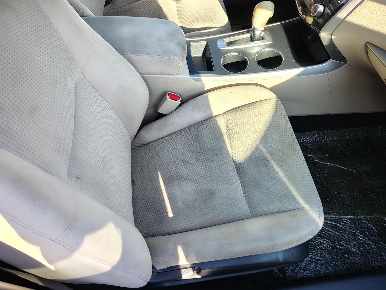Nissan Altima 4dr Sdn I4 2.5 SV 2015