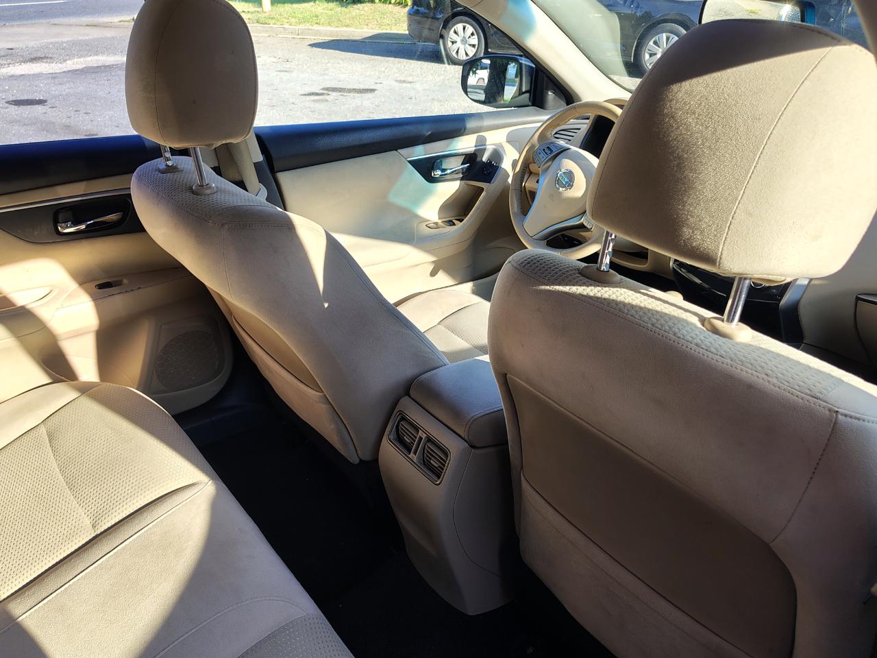 Nissan Altima 4dr Sdn I4 2.5 SV 2015