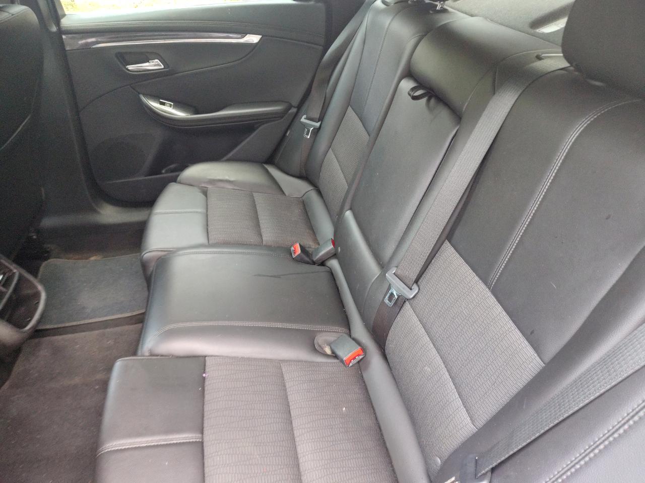 Chevrolet Impala 4dr Sdn LT w/1LT 2016