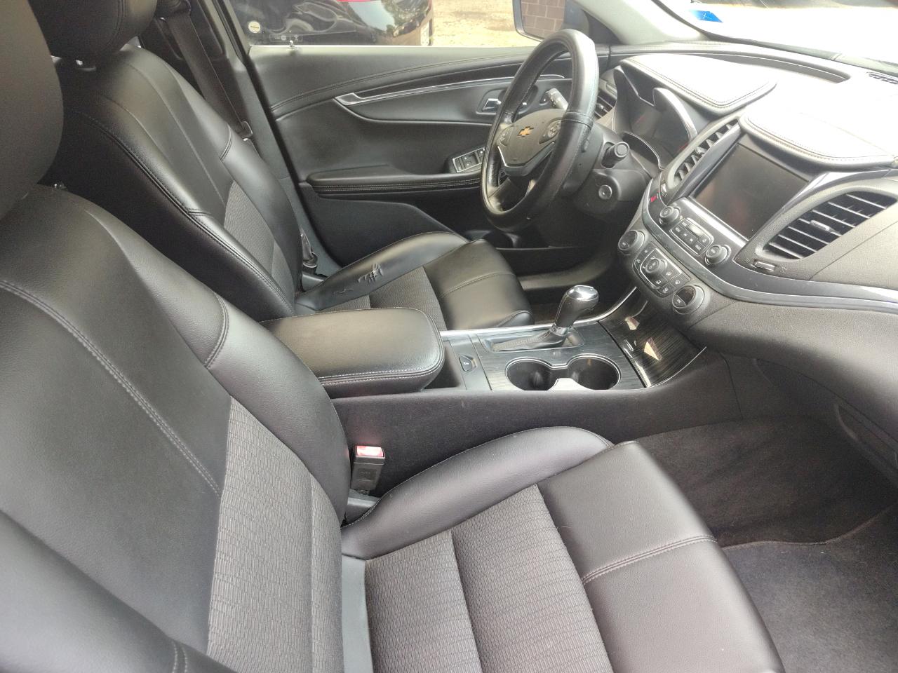 Chevrolet Impala 4dr Sdn LT w/1LT 2016