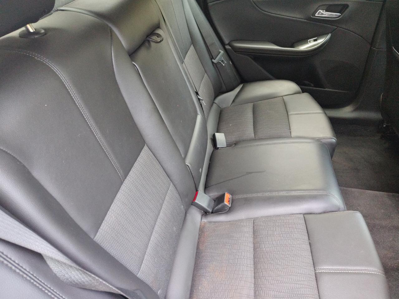 Chevrolet Impala 4dr Sdn LT w/1LT 2016