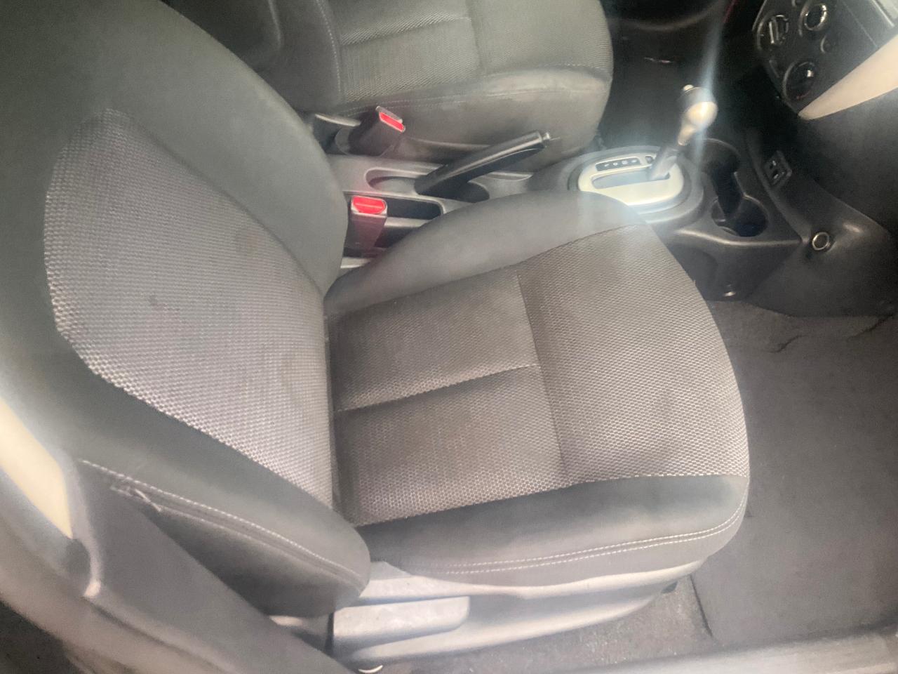 Nissan Versa Sedan SV CVT 2019