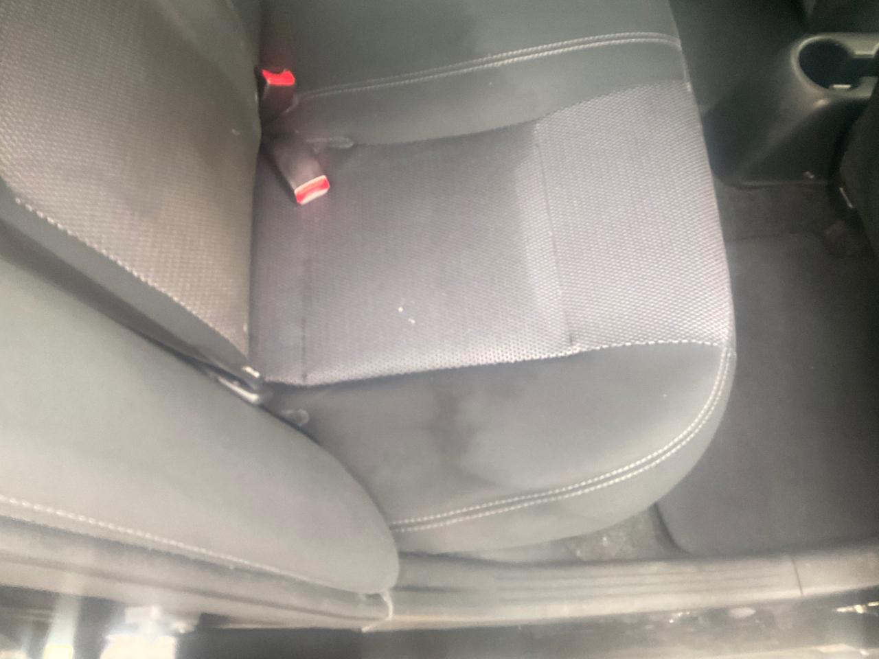 Nissan Versa Sedan SV CVT 2019