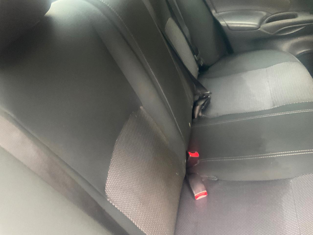 Nissan Versa Sedan SV CVT 2019