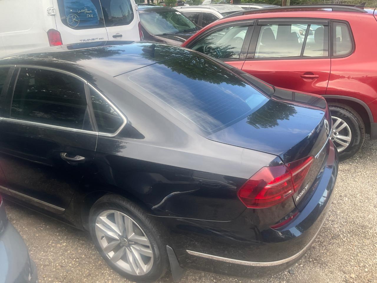 Volkswagen Passat 1.8T SE w/Technology Auto 2017
