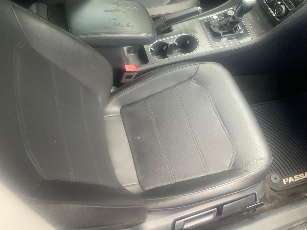 Volkswagen Passat 1.8T SE w/Technology Auto 2017
