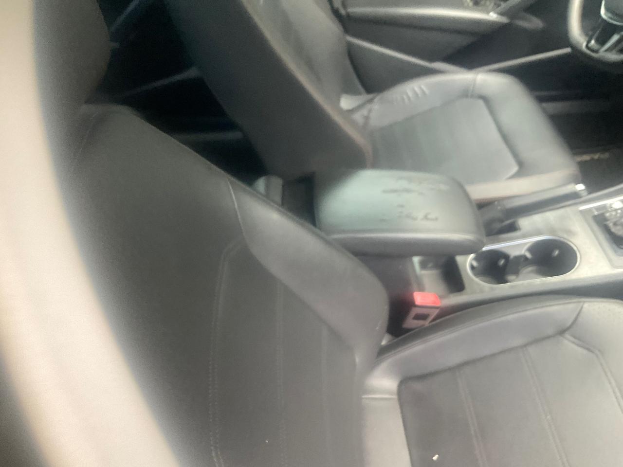 Volkswagen Passat 1.8T SE w/Technology Auto 2017