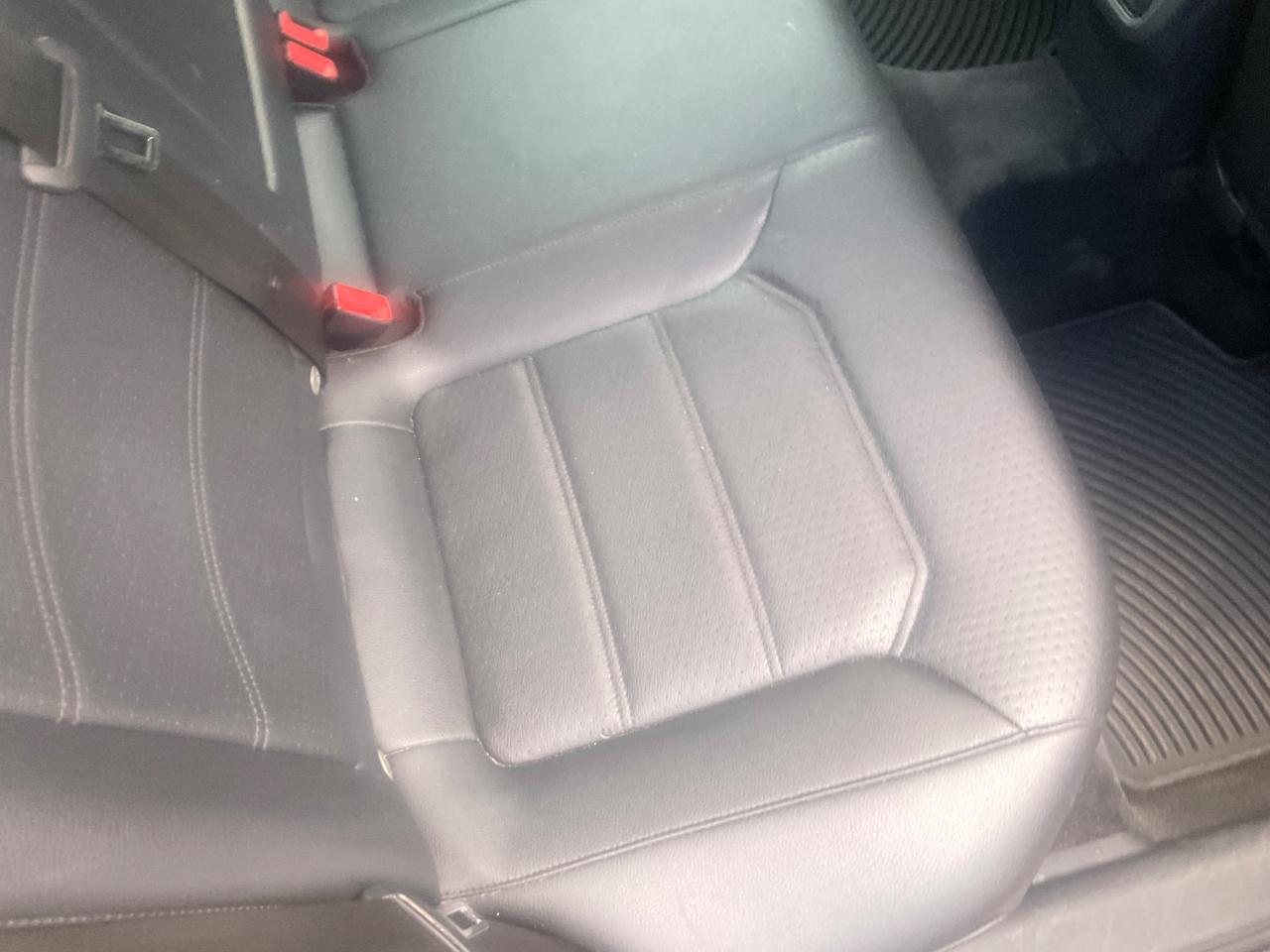 Volkswagen Passat 1.8T SE w/Technology Auto 2017