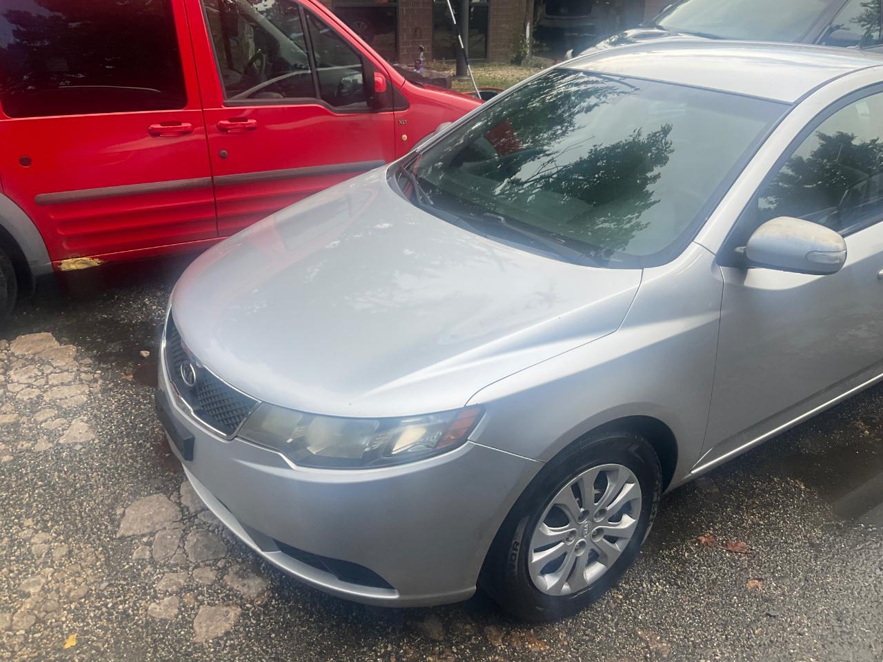 Kia Forte 4dr Sdn Auto EX 2010