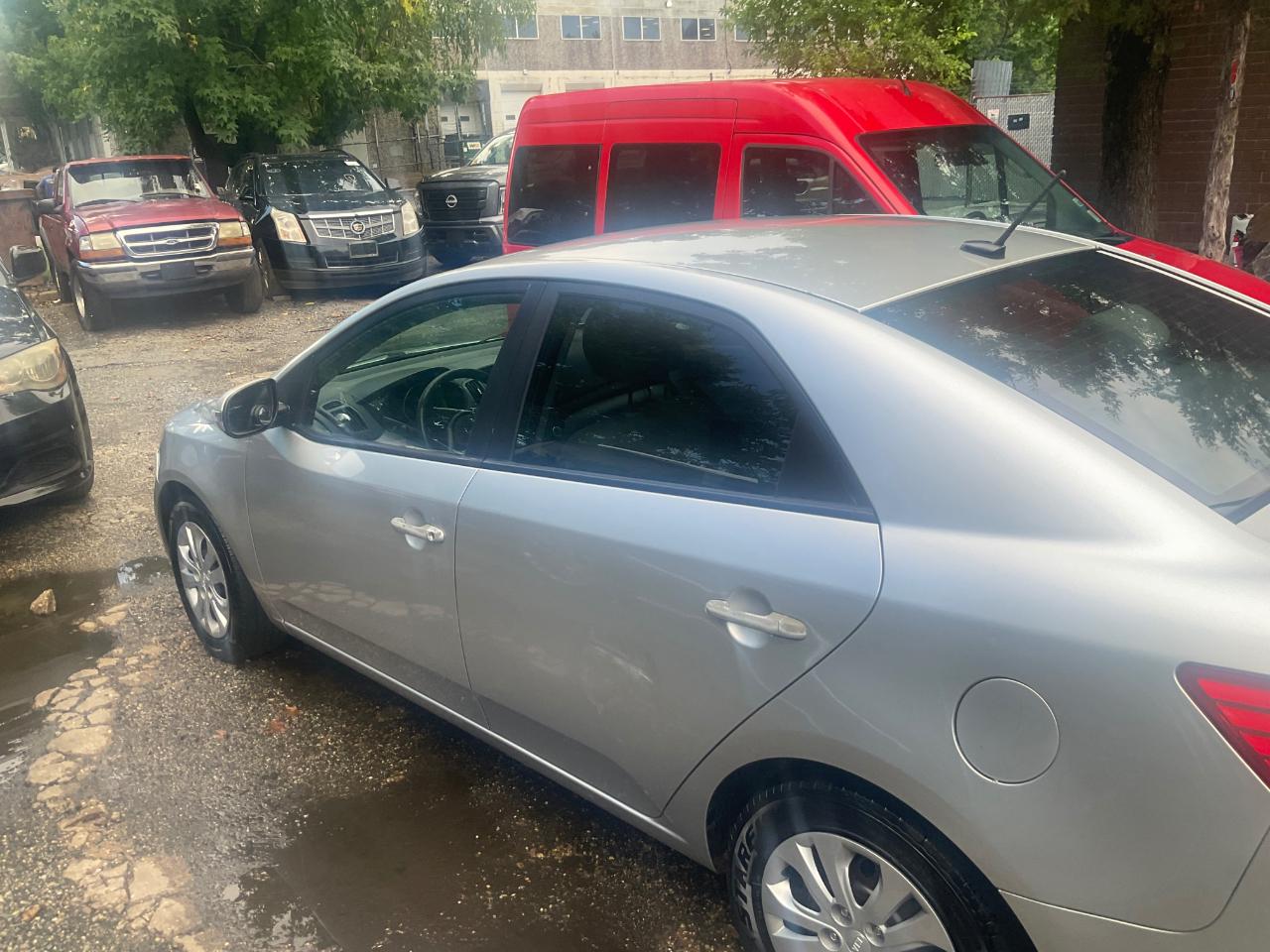 Kia Forte 4dr Sdn Auto EX 2010