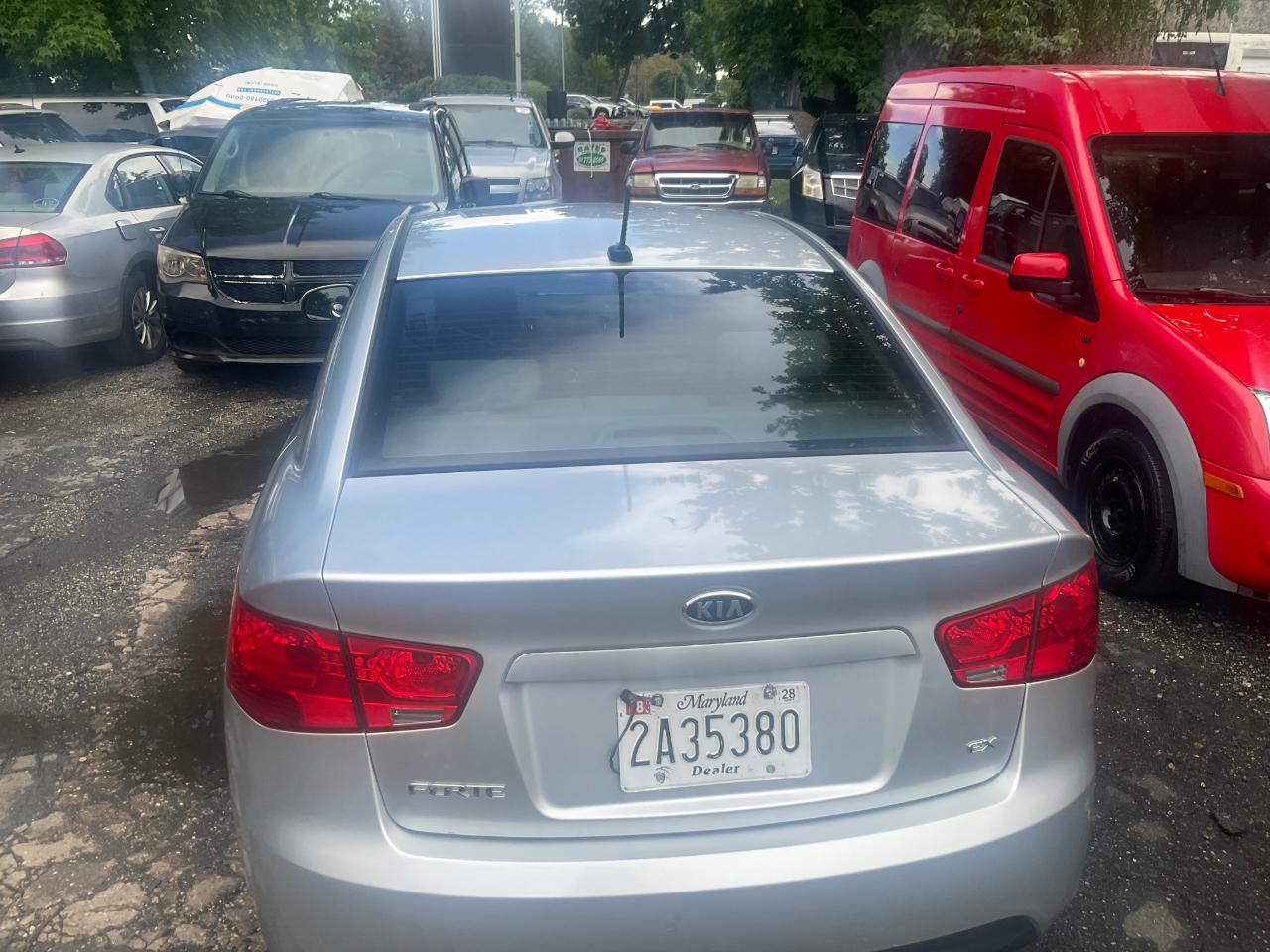 Kia Forte 4dr Sdn Auto EX 2010