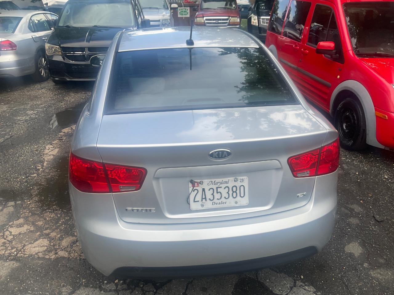 Kia Forte 4dr Sdn Auto EX 2010