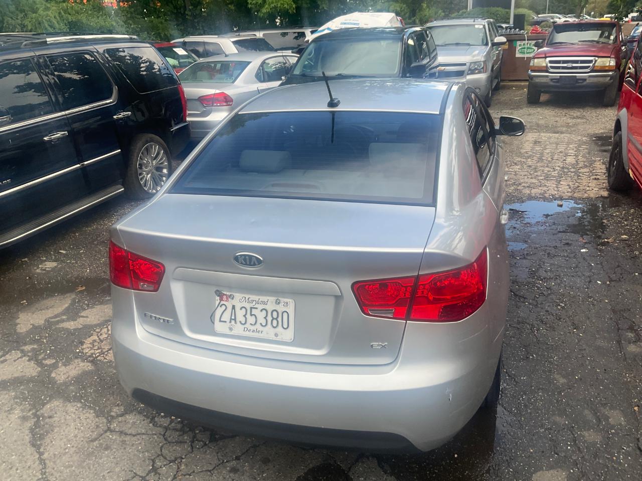 Kia Forte 4dr Sdn Auto EX 2010