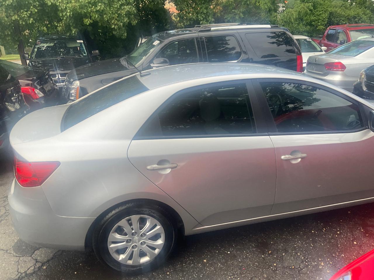 Kia Forte 4dr Sdn Auto EX 2010