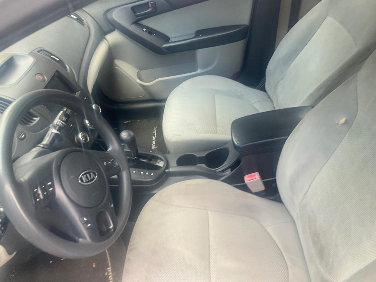Kia Forte 4dr Sdn Auto EX 2010