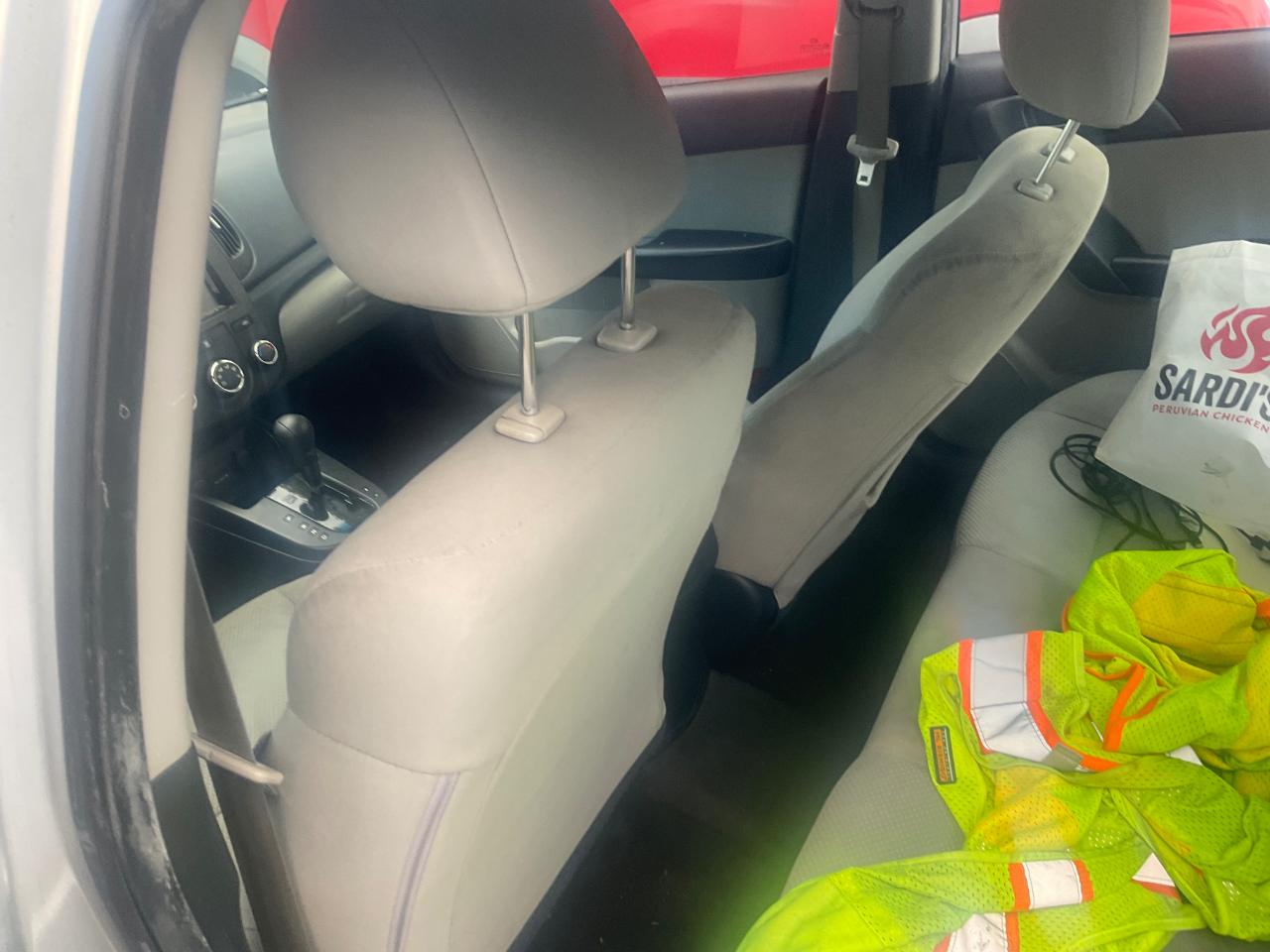 Kia Forte 4dr Sdn Auto EX 2010