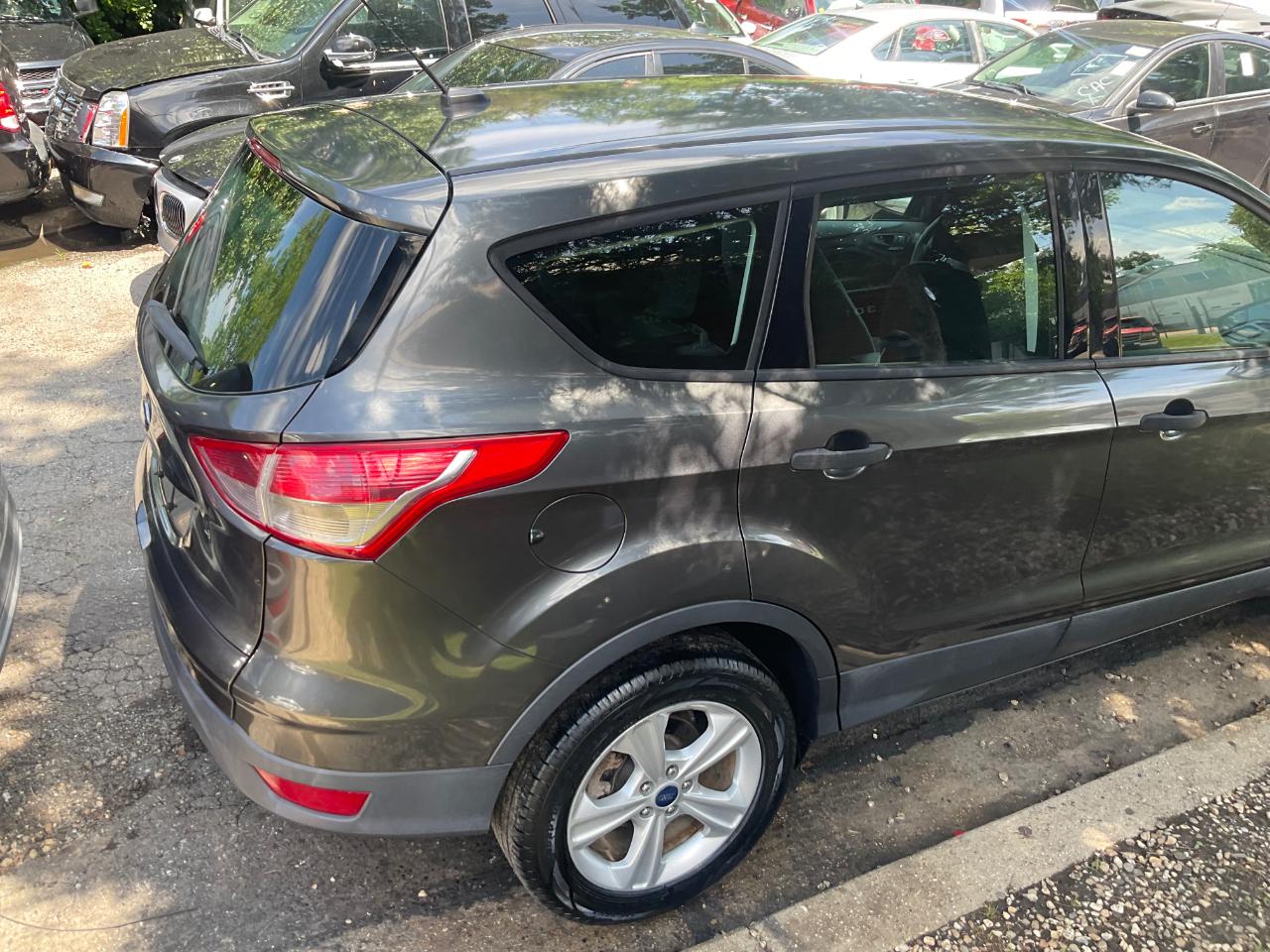 Ford Escape FWD 4dr S 2016