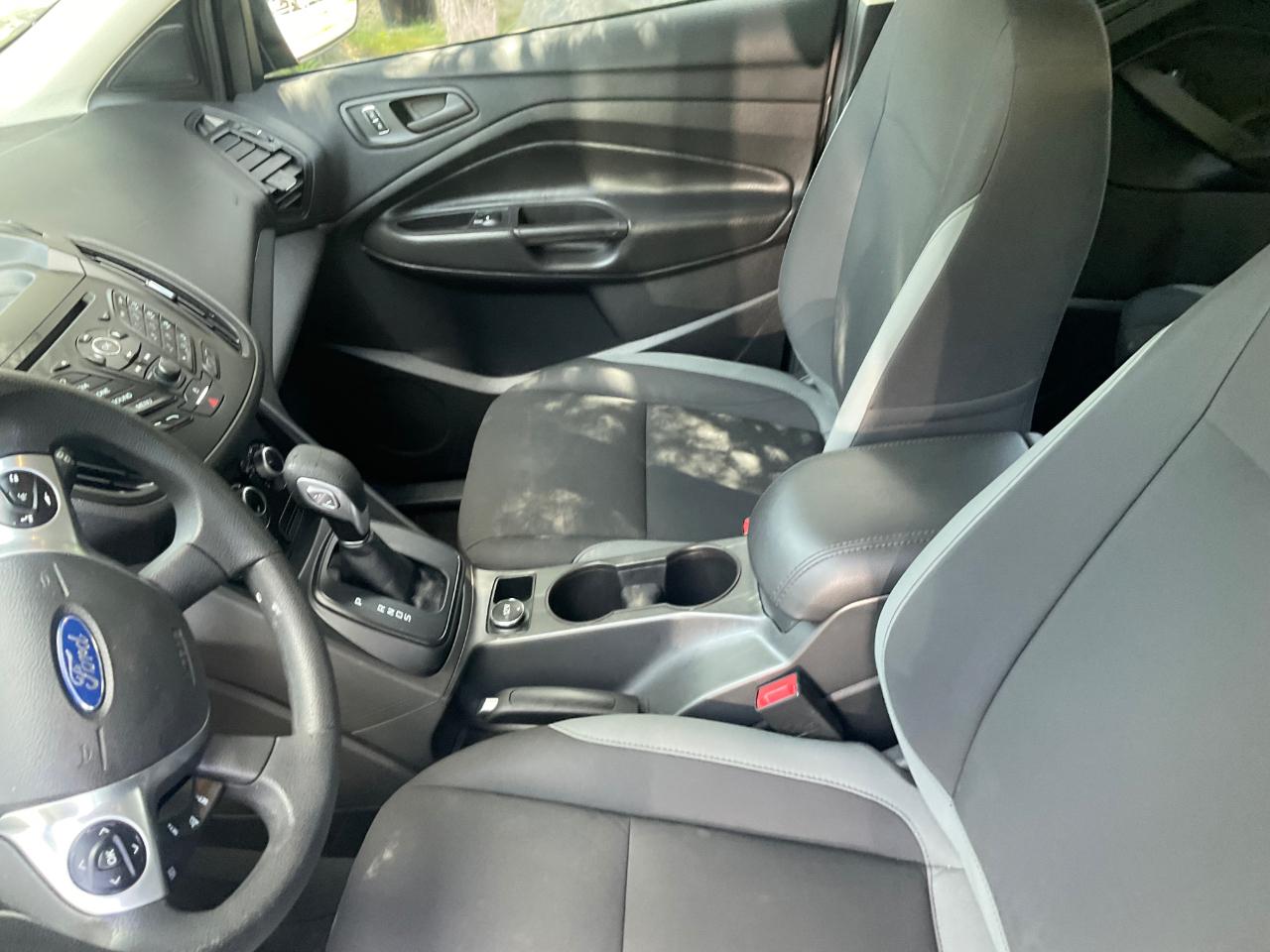 Ford Escape FWD 4dr S 2016