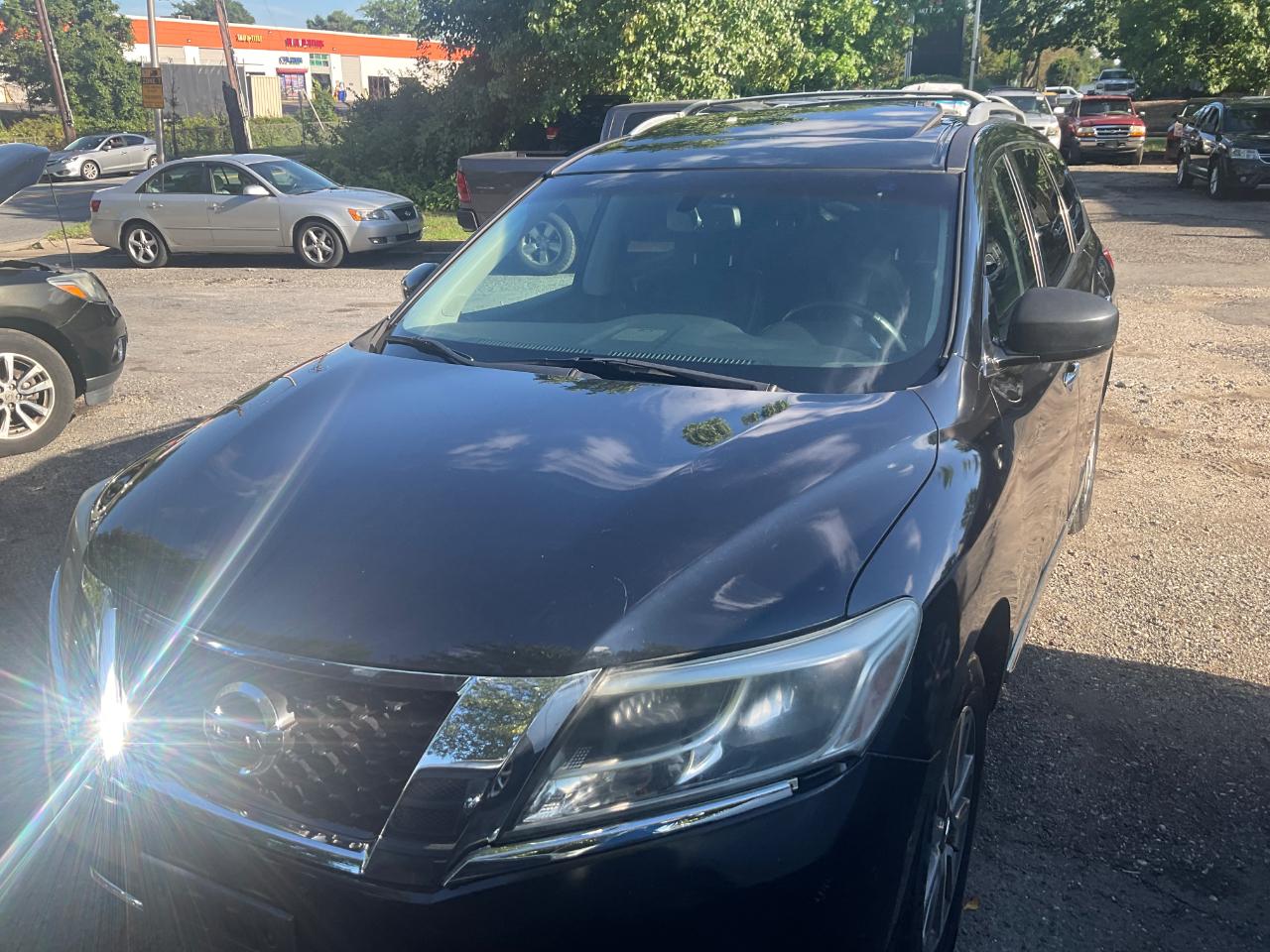 Nissan Pathfinder 4WD 4dr SL 2013