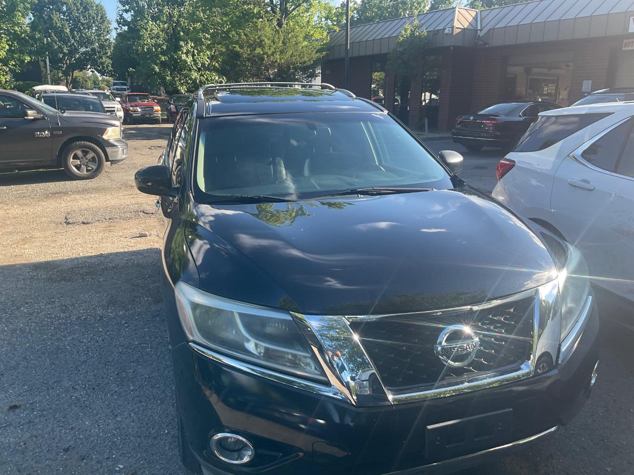 Nissan Pathfinder 4WD 4dr SL 2013