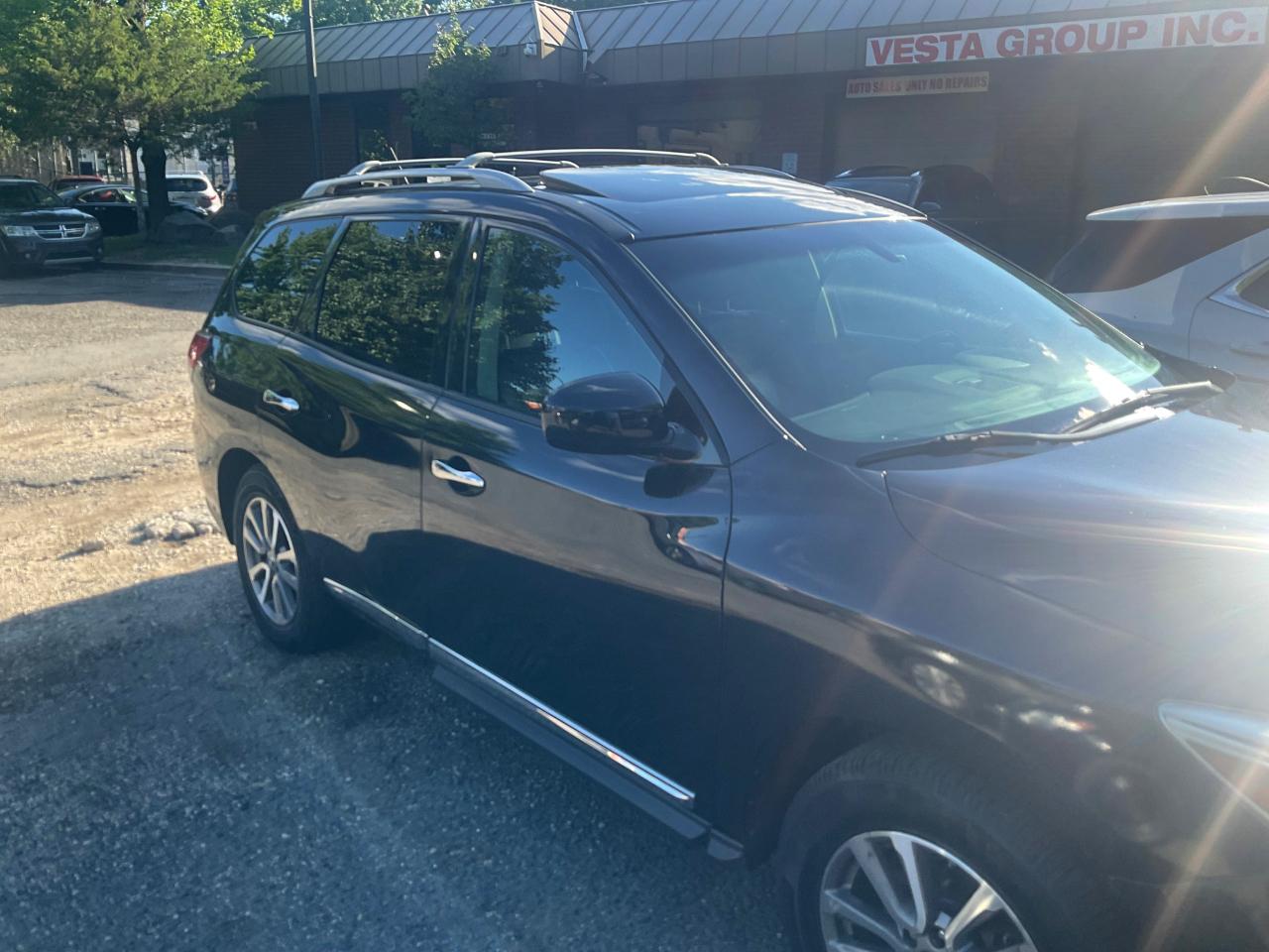 Nissan Pathfinder 4WD 4dr SL 2013